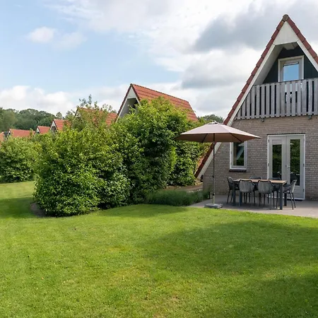 Holiday With Garden Near Mookerplas *