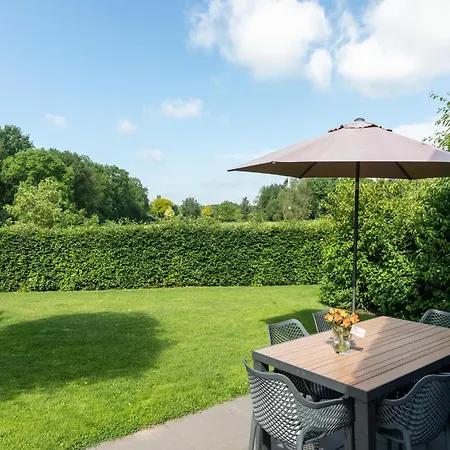 Holiday With Garden Near Mookerplas