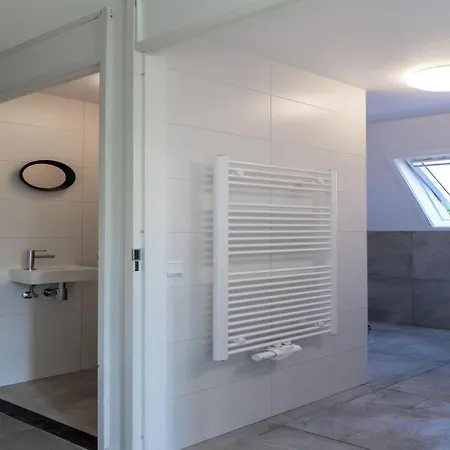 Holiday With Garden Near Mookerplas