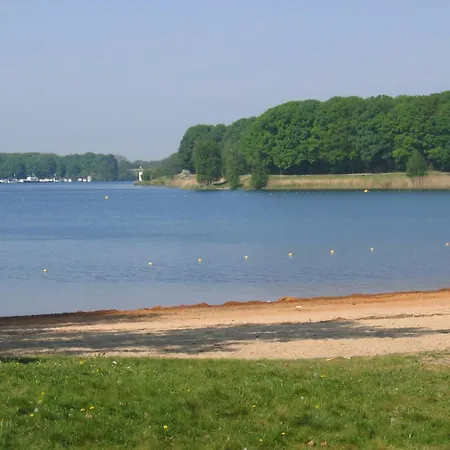 بيت للعطل Holiday With Garden Near Mookerplas